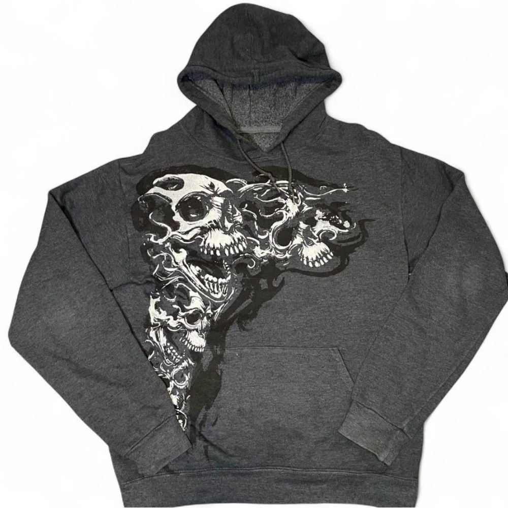 Vintage Fruit of the Loom Charcoal Grey Multi-Skull Graphic Hoodie